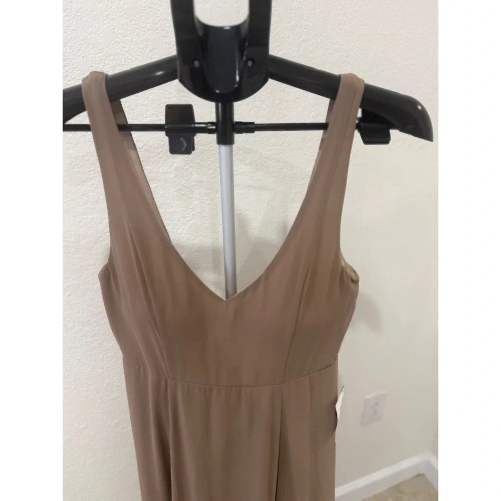 Show Me Your Mumu Weddings Maxi Dress‎ Taupe Brown V-Neck Bridesmaid Gown M NWT